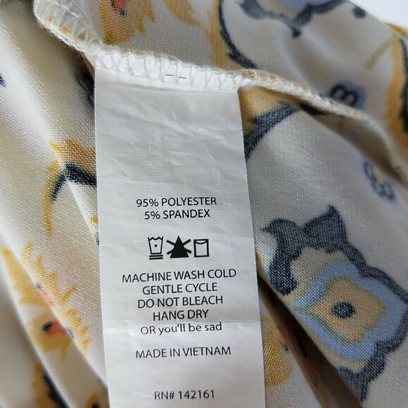 Lularoe Irma Top Short Sleeve Scoop Neck Floral Multicolor Modest Size XXS - Picture 7 of 8